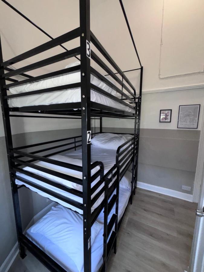 Haymarket Hostel Edinburgh Exterior photo
